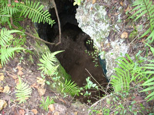 caves 003