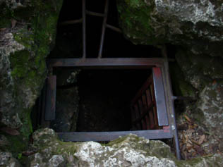 caves 015